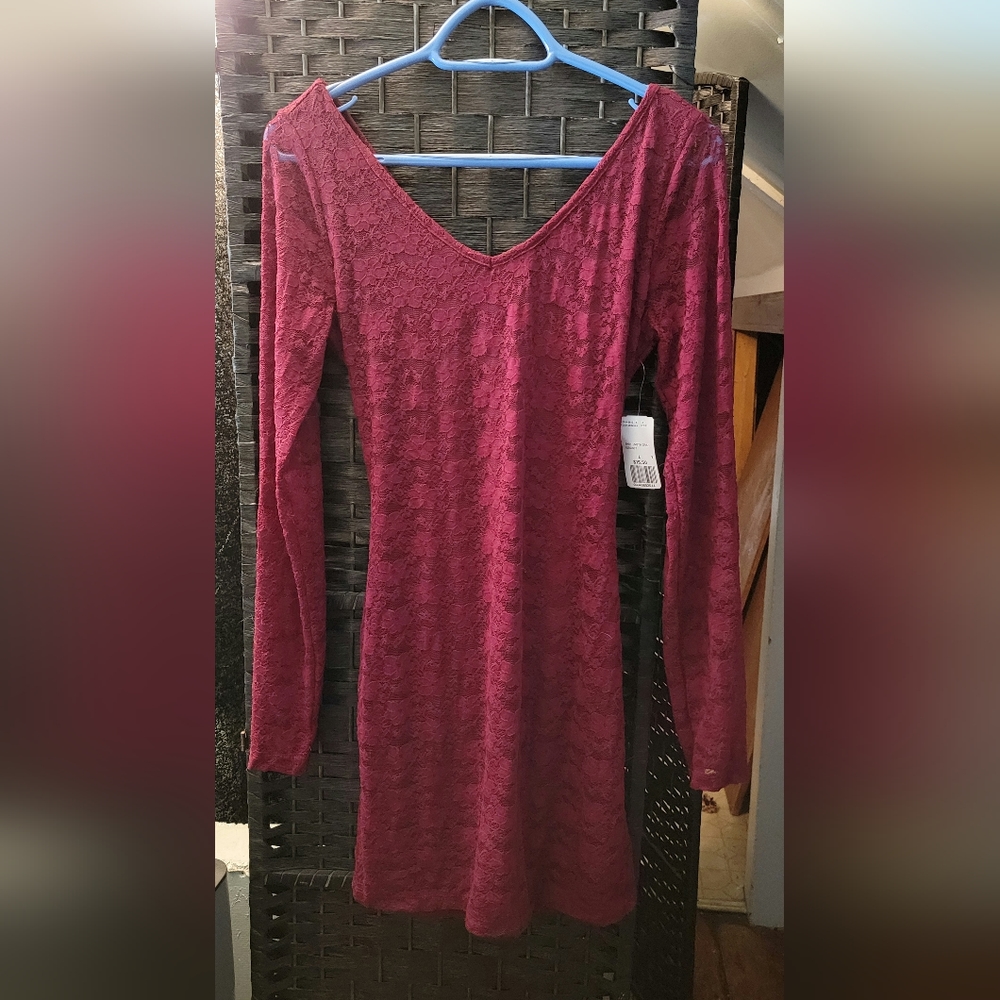 Forever 21 Burgundy Dress size L